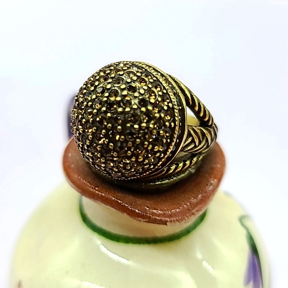 Incandescent Heidi Daus Holiday Cocktail Ring πw Topaz Swarovski Crystals sz 8! - Picture 3 of 11